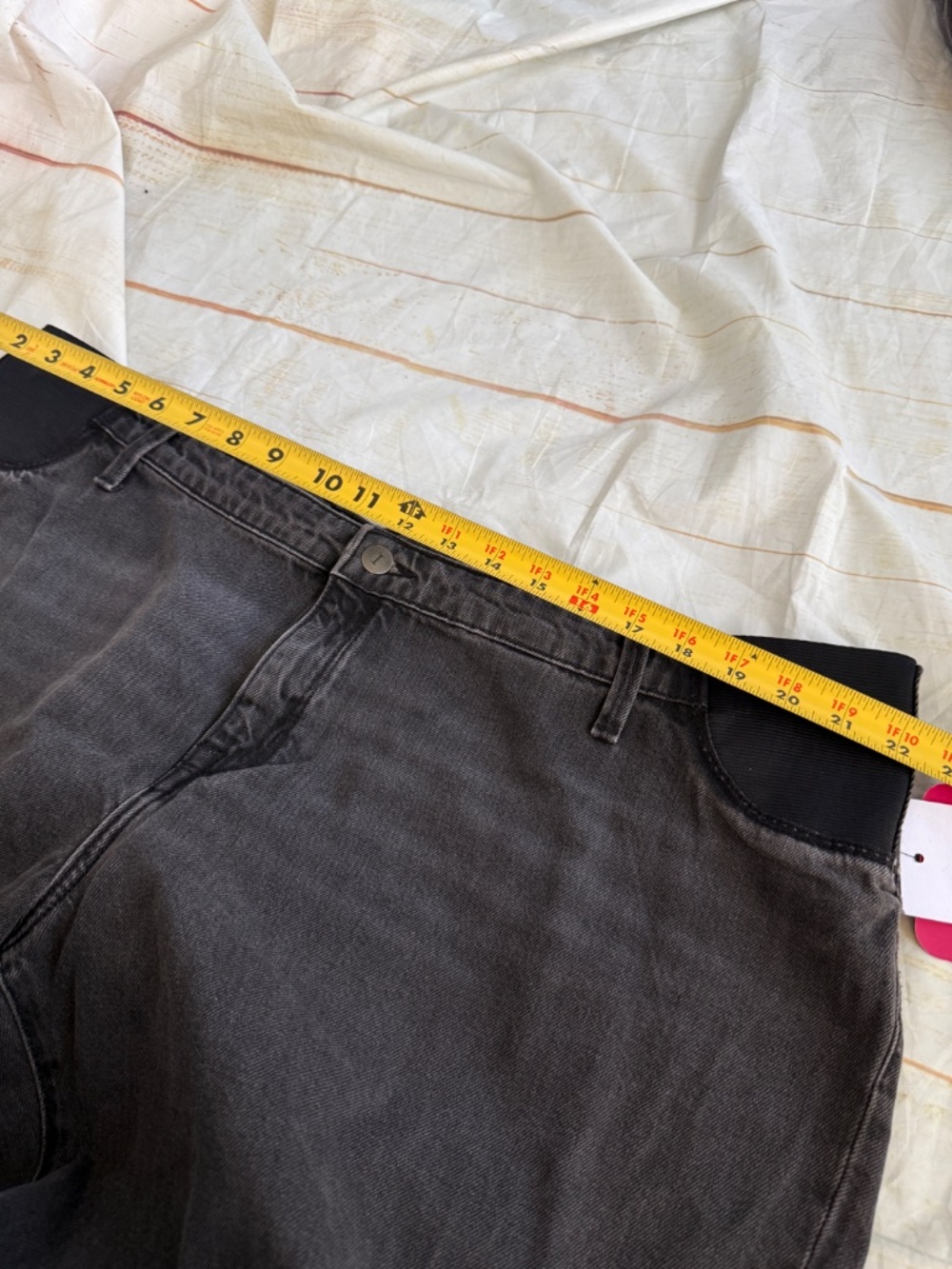 Isabel Maternity Boyfriend Jeans | 18 | NWT | Relaxed Fit Maternity Denim - Picture 7 of 9